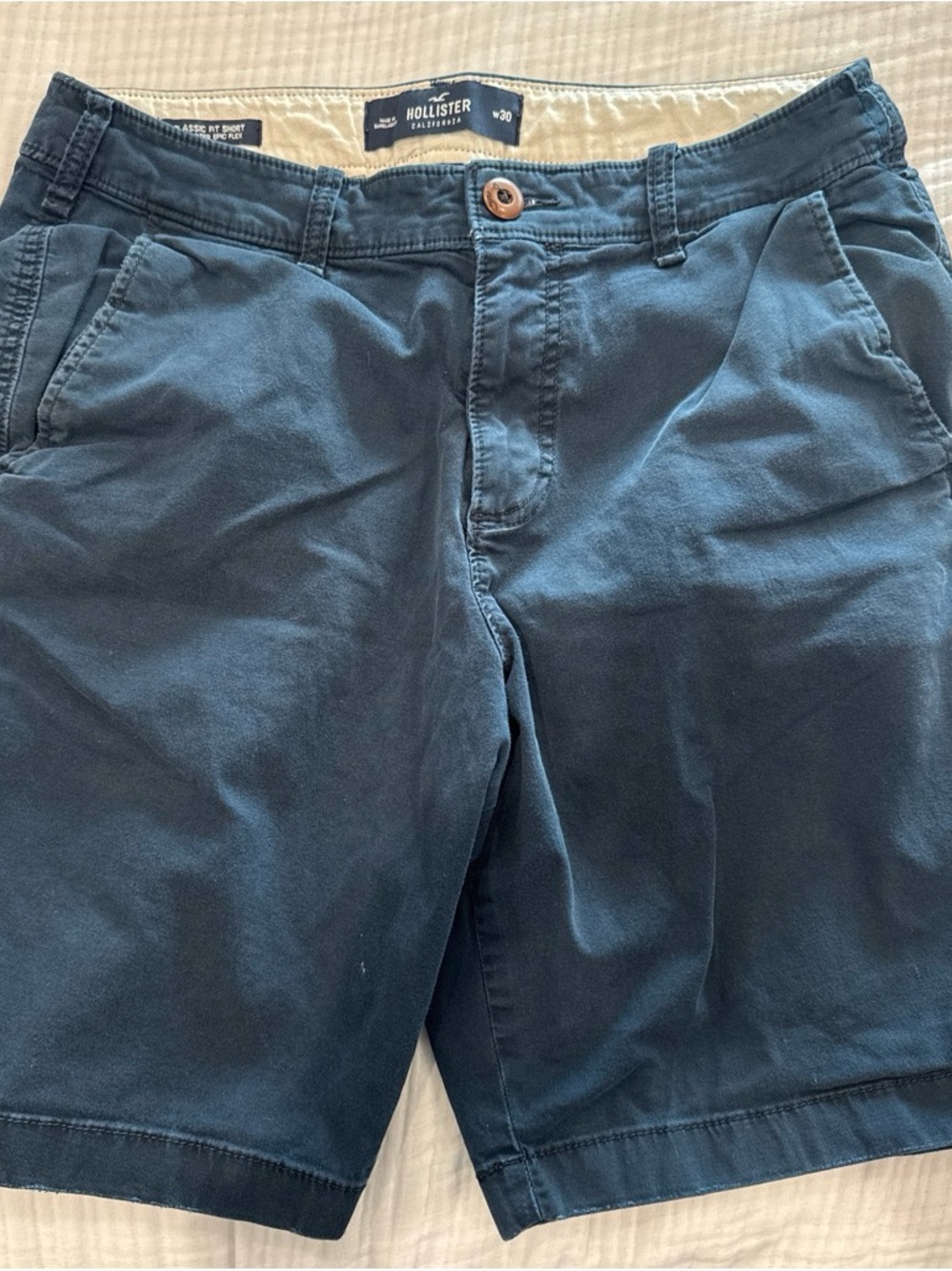 Hollister Men's Navy Cargo Shorts